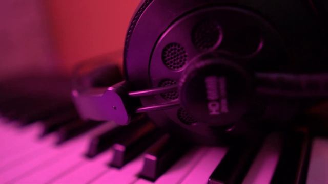 ДОМАШНЯЯ СТУДИЯ ЗВУКОЗАПИСИ [САМОЕ НУЖНОЕ] смотреть онлайн