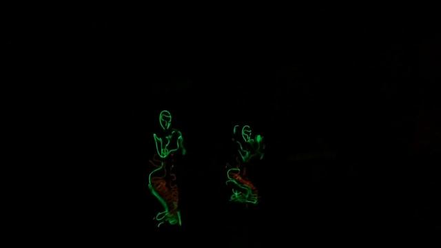 Неоновое дэнс шоу смотреть онлайн