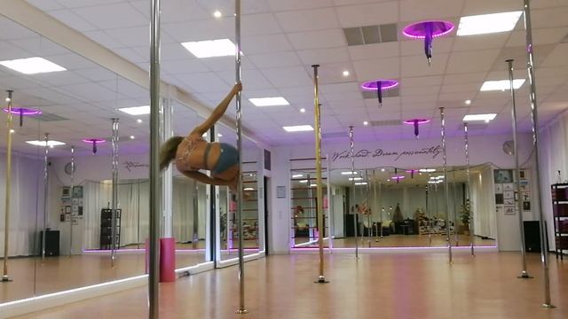 Pole Dance Flow | Isak Danielson - Backing Down