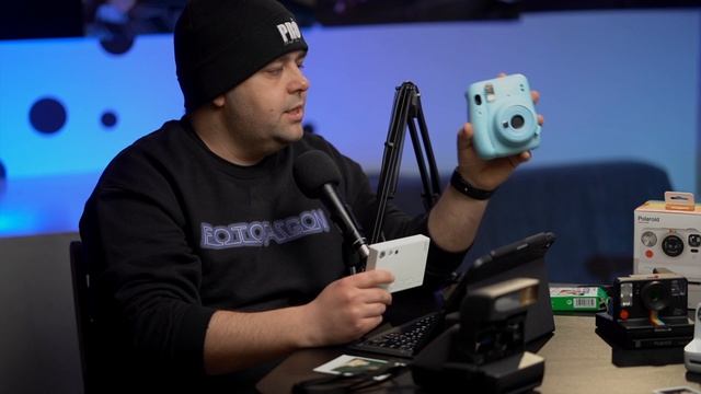 Обзор камеры Polaroid Now - чистое веселье!! смотреть онлайн