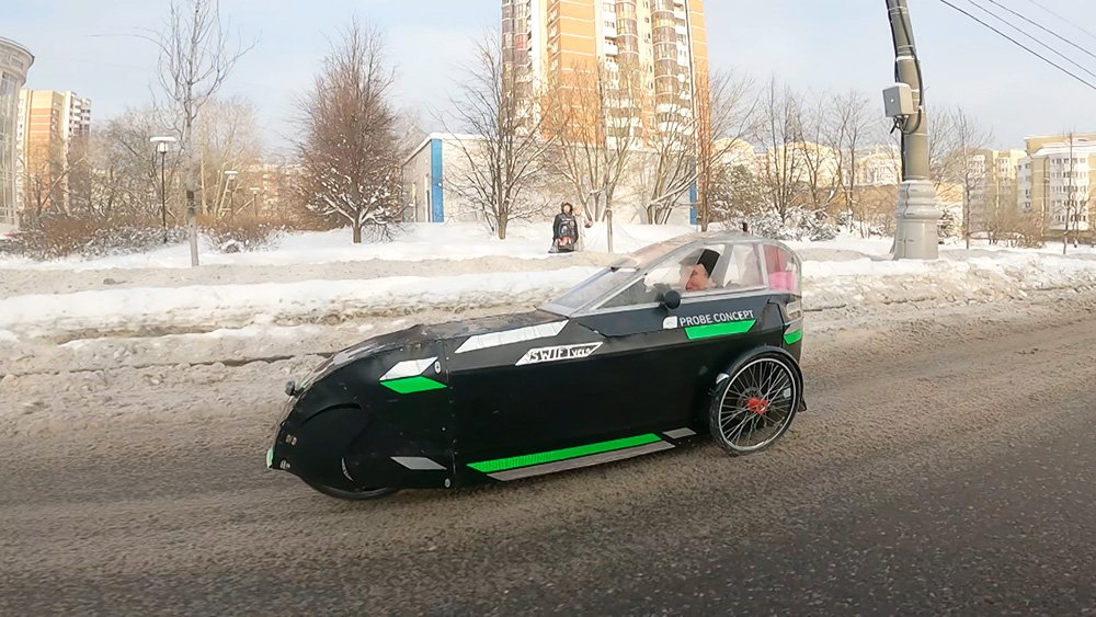 Трехколесный "пепелац" привлек внимание москвичей / Город новостей на ТВЦ
