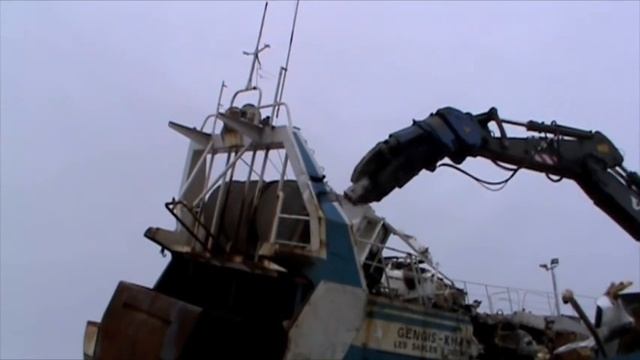 3,5 тон. гидроножницы по металлу ARDEN - утилизация кораблей смотреть онлайн