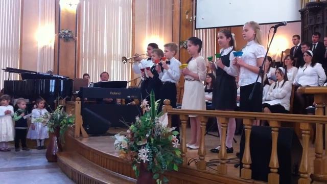 5 мая 2013. Воскресение Христово. Утреннее богослужение. Воскресная школа. Колокольчики смотреть онлайн