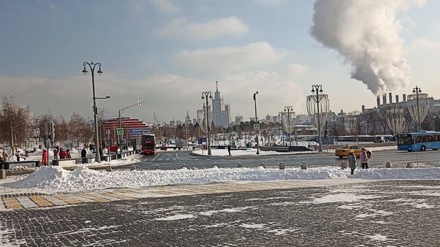 Москва.Васильеский спуск.