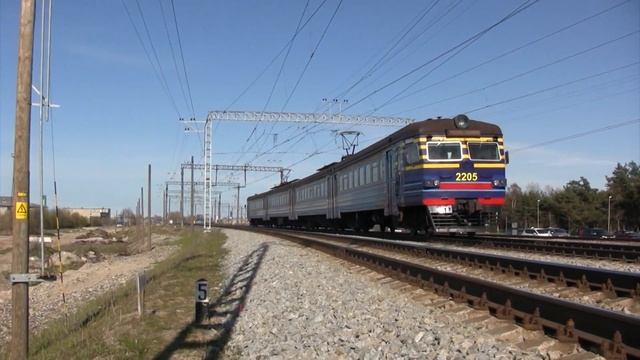 Электропоезд ЭР12-6003 на перегоне Таллин-Юлемисте / ER12-6003 EMU between Tallinn and Ülemiste
