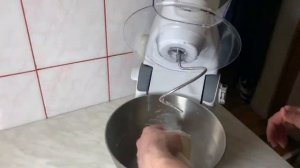 Готовим домашнюю пиццу с кухоной машиной Kenwood KHH326WH