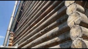 Шлифовка дома из бревна. Шлифовка и покраска деревянного дома