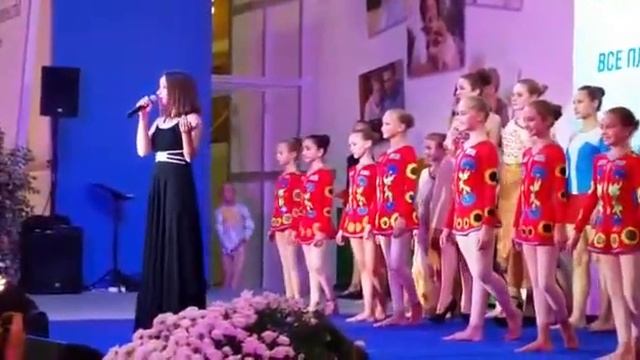 Карина Карамель "Ах, этот вечер" - Шоу-группа "Интерталант" и Народный театр танца "Щелкунчик".