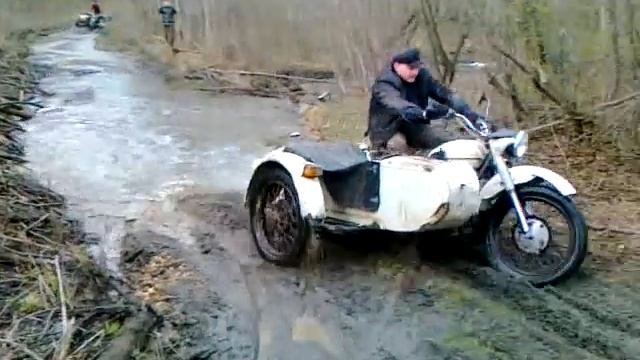 С разгона по броду на Урале