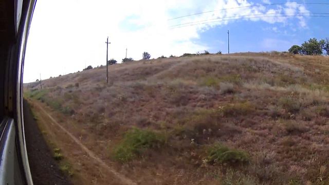 FHD. Могилёв-Подольский (отправление). Вид из окна. Дизель-поезд ДР1А-264 №6334 Могилёв-П.–Жмеринка смотреть онлайн