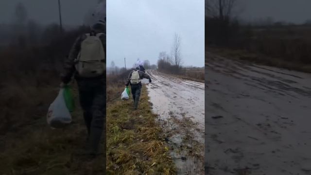 Дружба проверяется трудностями ?? Непогда и бездорожье в нашей глуши.