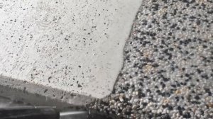 Работа деактиватора ( замедлителя отделочного слоя) для бетона!