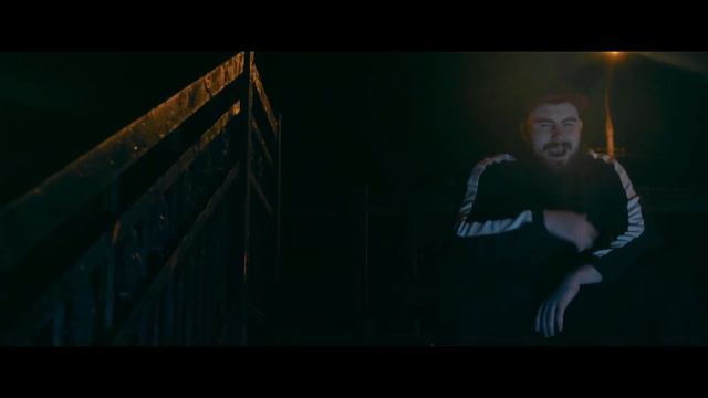 Пока молодой