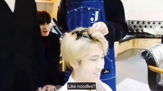 [ENG SUB] STRAY KIDS IN SALON смотреть онлайн