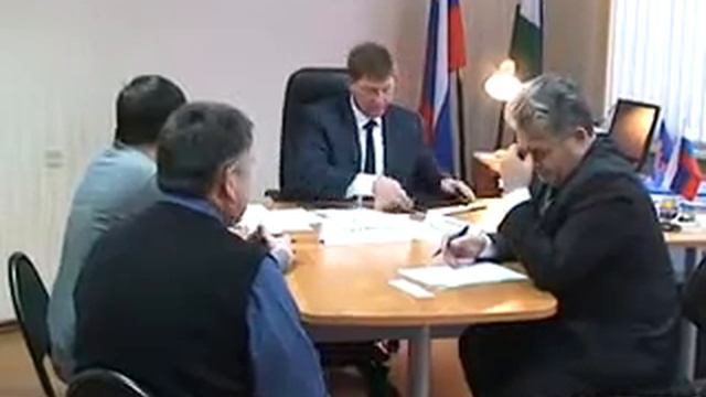 АНДРЕЙ ИВАНЮТА ПООБЩАЛСЯ С НЕФТЕКАМЦАМИ смотреть онлайн