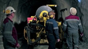 Презентационный фильм для Машиностроительный холдинг. Буровой станок БП 100С