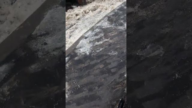 Лёд убрали с асфальтом. смотреть онлайн