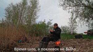 ПЕРЕДЕЛАЛ ФИДЕР НА ПОПЛАВОЧКУ И СРАЗУ ПОШЛИ ПОКЛЕВКИ! Рыбалка на удочку.