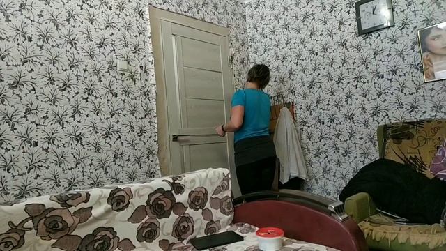 Домазываем...Убираю снег...Варим....Кормим.... смотреть онлайн