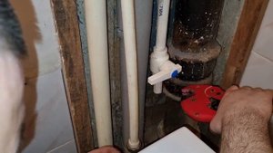 Как установить и куда подключить гигиенический душ под крышку унитаза?/Kaiser County 55033