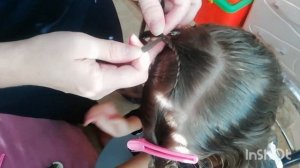 Прическа для девочки. Косички в форме сердца.