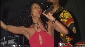 Ines Brasil concert