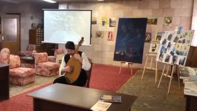 про пісні на слова Шевченка, і початок Думи мої на бандуру смотреть онлайн