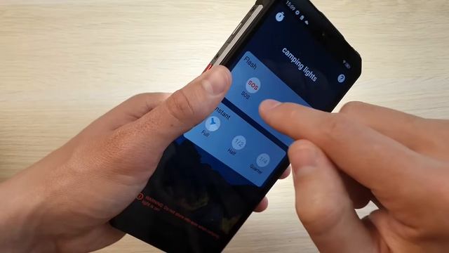 FOSSIBOT F102 - ТЕЛЕФОН С БАТАРЕЕЙ 16500MAH И МОЩНЫМ ФОНАРЕМ СЗАДИ!FOSSIBOT F102 - ТЕЛЕФОН С БАТАРЕЕ