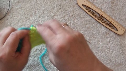 Тапочки, которые свяжет даже тот, кто не умеет вязать