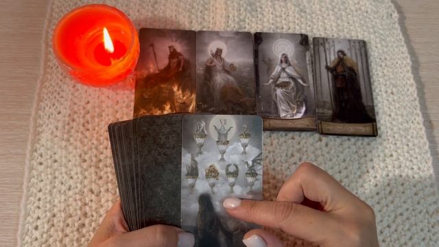 ❣️Мужчина в Твоей Голове…Хочет Сказать Тебе О ВАЖНОМ…♥️♣️Расклад таро