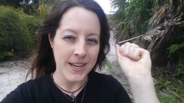 Can you guess what I have in my hand? Quick Intuition test! смотреть онлайн