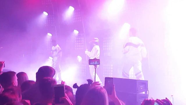 Лена Темникова- Счастье (Prime Hall, Минск. 23.11.2017) смотреть онлайн