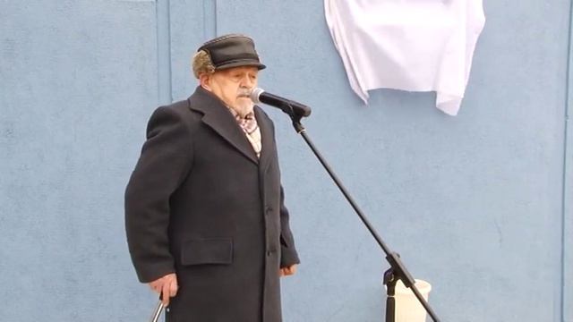 ЗАСЛУЖЕННЫЙ СТРОИТЕЛЬ смотреть онлайн