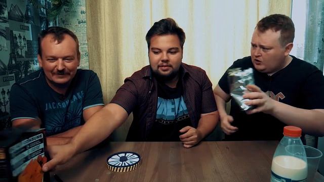 ТРЭШ РУЛЕТКА - Самые острые орешки, Сюрстрёмминг, Столетние яйца, Мозги, БЫЧЬИ ЯЙЦА