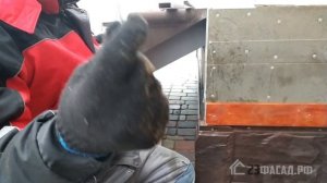 Красивая ОТДЕЛКА УГЛОВ ЦОКОЛЯ своими руками + РЕЗКА цокольного сайдинга • Внутренний и внешний угол