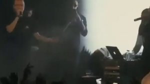 Guf - Дым под потолок, пепел на пол. Ваш сынок занимается хип-хапом. (Трек - Баллада)