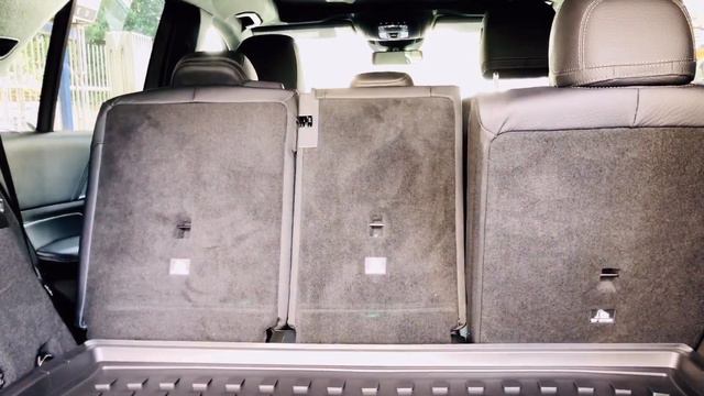 Mercedes Benz GLE 300d AMG Line 2020 смотреть онлайн