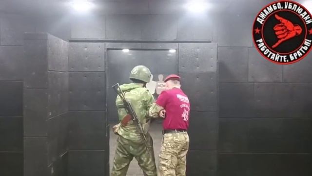 Вот такие мишени используют на полигоне белорусского спецназа!

Отличная мотивация стрелять точно в