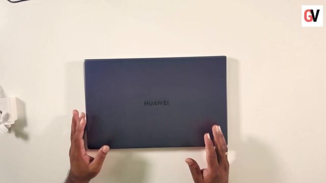 Huawei MateBook D 15 Unboxing in the UAE смотреть онлайн