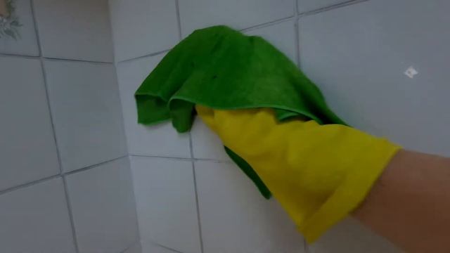 Приводим квартиру в порядок, чтобы сдать арендатору смотреть онлайн