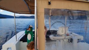 ⛵ Катамаран Lagoon 52 ? Запуск двигателей и обзор органов управления