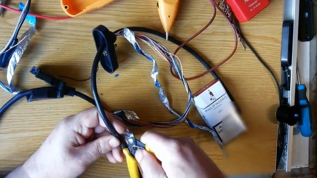 Ремонт CDP Pro. Поиск разрыва кабельных жил. смотреть онлайн