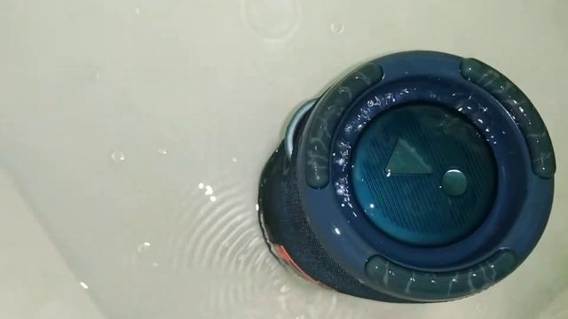 JBL XTREME 3 WATER TEST | BONES