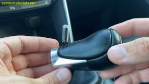 Cum schimbi (demontare) sau desfaci Nuca Schimbator Viteze la Mazda 2, 3, 5, 6, CX-3, CX-5 CX-7 MX-