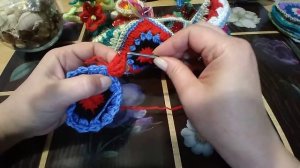 Красивые тапочки крючком из остатков пряжи своими руками - легко и просто!