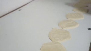 ПРИГОТОВЛЕНИЕ УРГУТСКОЙ САМСЫ  #кухня #самса #самсаузбекская