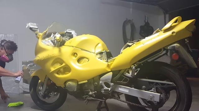 2nd coat of plasti dip gloss onto my suzuki katana 750 смотреть онлайн
