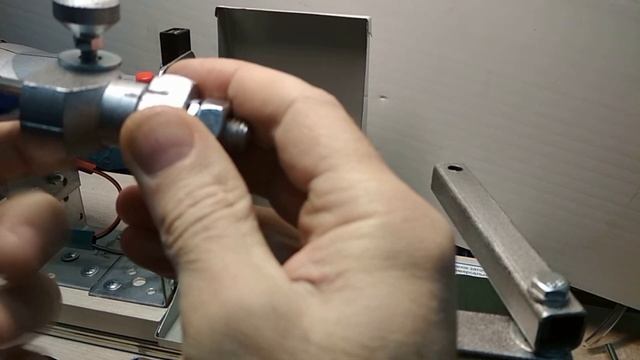 Заточка парикмахерских ножниц смотреть онлайн