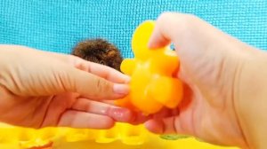 Бузя делает МОРОЖЕНОЕ своими руками. То есть своими лапками.