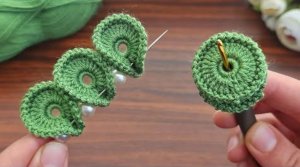 Очень красивый цветок???? крючком?